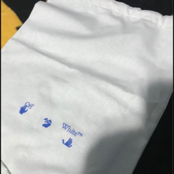 Off-White Low Vulcanized Vans - Picture 4 of 6